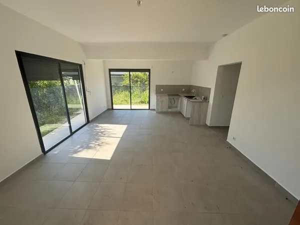 Appartement 4 pièces 77 m²