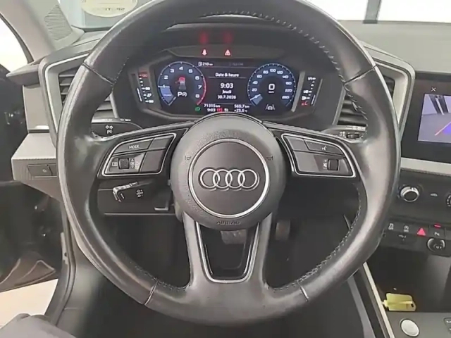 Audi A1 sportback 25 tfsi 95 ch s tronic 7 — photo 9