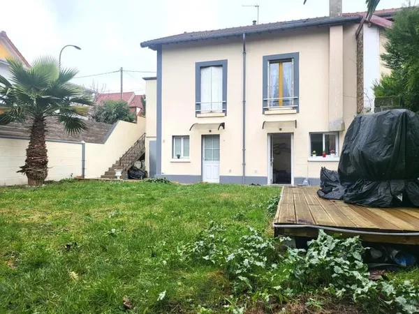 94400 VITRY MAISON 8 PIECES 144.51 M² AVEC TERRAIN 250M² AVEC JARDIN 180 M² ET TERRASSE