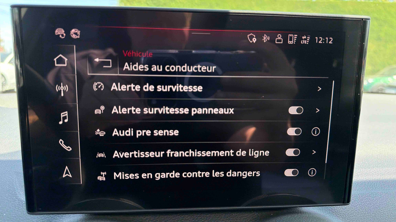 Audi Q2 35 TFSI 150 S tronic 7 — photo 38