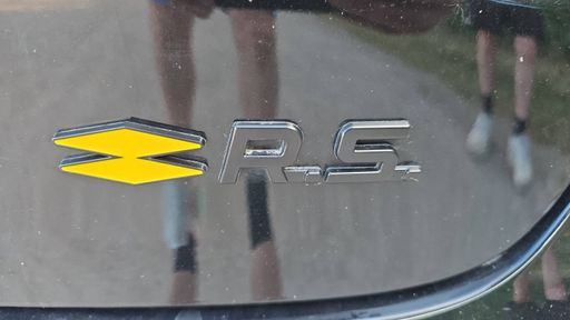 Renault Clio RS 1.6 TCe Turbo 220 EDC6 - Rs 18 – 2018 – 118500 km – Essence – Boîte Automatique — photo 2