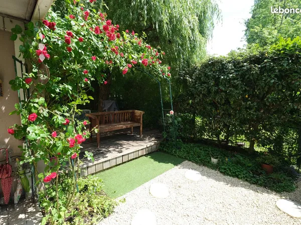 Appartement rez de jardin 4/5 pièces 91 m2