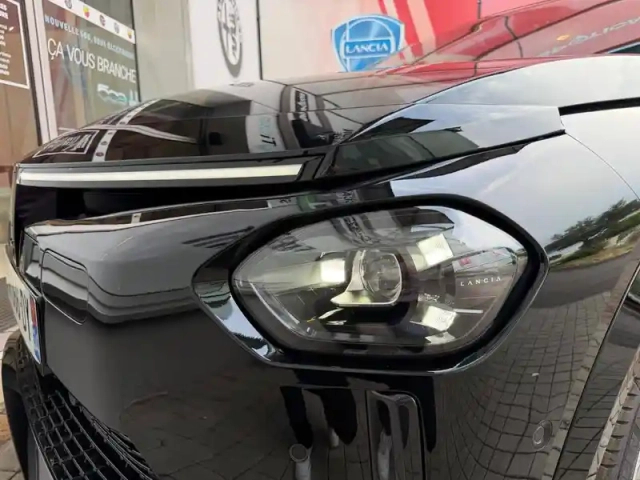 Lancia Ypsilon elettrica 156ch 54kwh lx 4cv (certinergy 6000? déduit) — photo 10