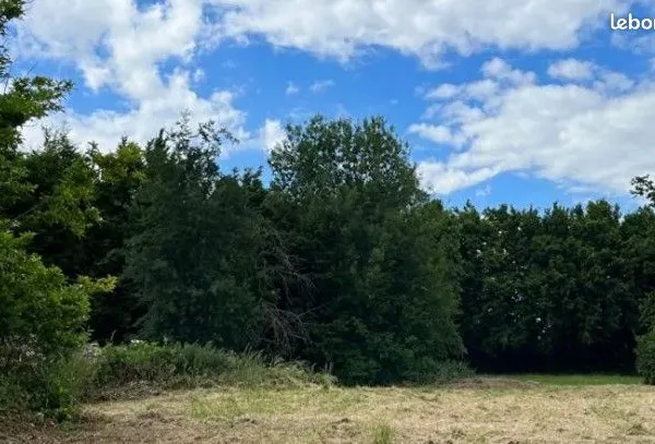 Terrain à bâtir de 917 m² à BEAUMONT-EN-BEINE (02)