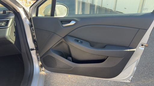 Renault Clio 1.3 TCe 130 EDC7 - Intens – 2020 – 141380 km – Essence – Boîte Automatique — photo 23