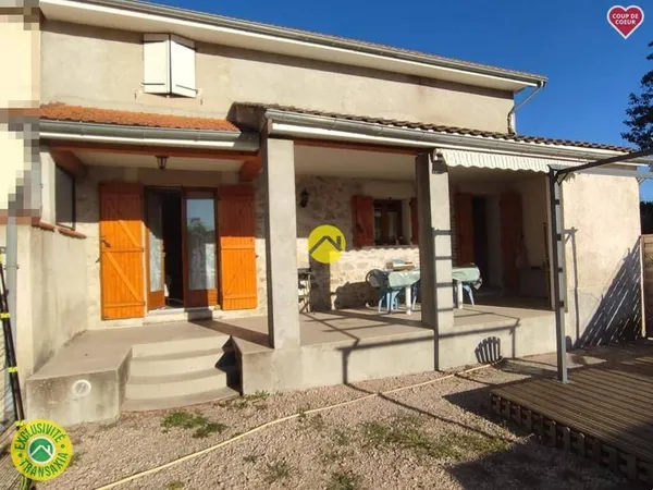 Maison 8 pièces 30 m²