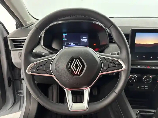 Renault Clio tce 90 — photo 24