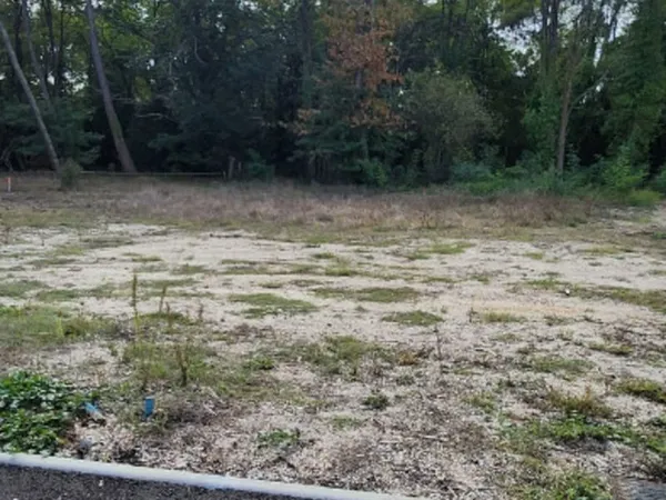 Terrain 555 m²