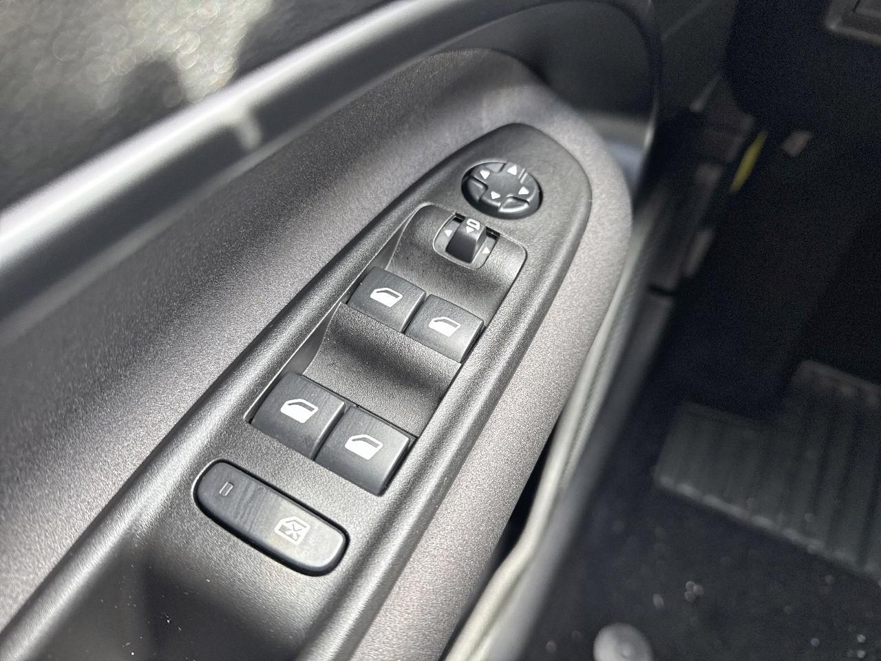 Alfa Romeo Junior 1.2 ibrida 136 ch edct6 premium — photo 19