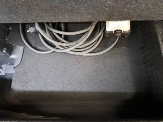 Renault Captur e-tech plug-in 160 — photo 19