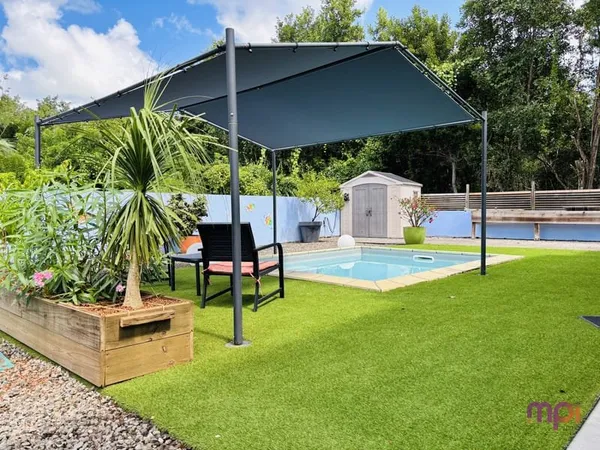 LE DIAMANT MAISON CREOLE AVEC PISCINE + Bungalow locatif
