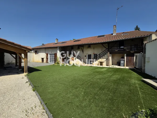 Nouveauté ! Maison à vendre de 7 pièces de 180 m²
