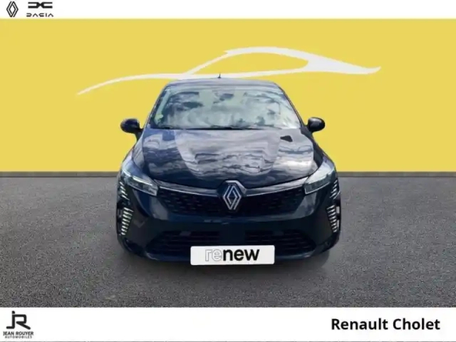 Renault Clio 1.5 blue dci 100ch evolution - 24 — photo 9