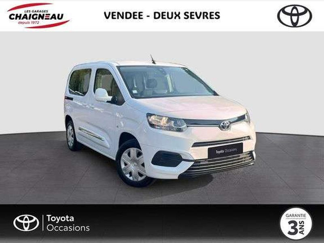 Toyota PROACE CITY Toyota Proace City EV Medium 1.5 100 D-4D Dynamic RC23