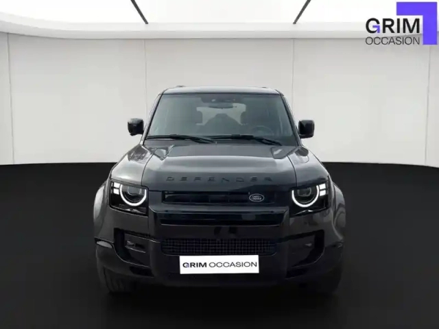 Land Rover Defender 110 phev — photo 13