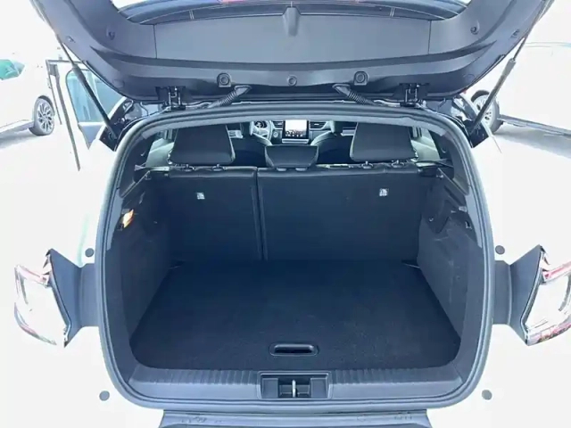 Renault Captur e-tech full hybrid 145 ch — photo 15