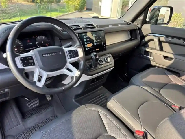 Land Rover Defender 90 d250 mhev bva8 hardtop x-dynamic — photo 21