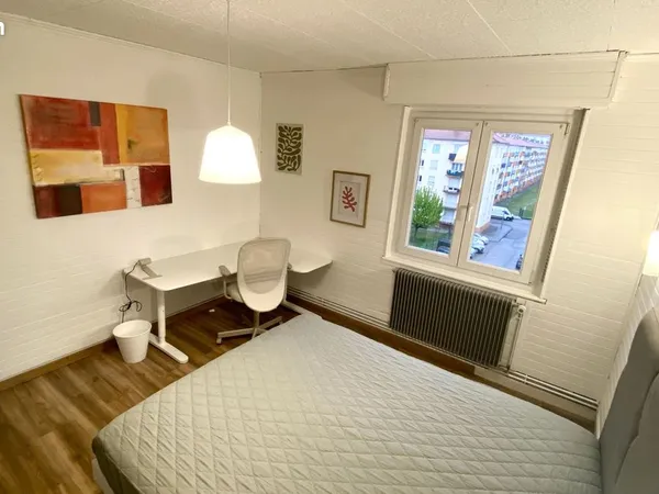 Chambre de 13 m2 dans colocation de 3 chambres à Lingolsheim à proximité du CESI