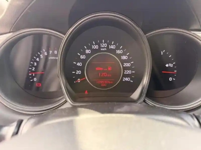 Kia Ceed cee'd 1.0 t-gdi 120ch isg active — photo 11