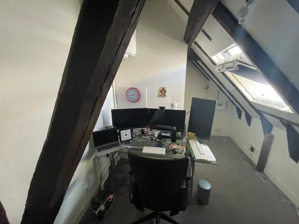 Loue bureau 8m²