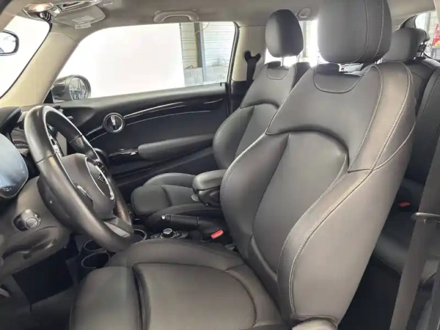 Mini Mini hatch 3 portes cooper 136 ch dkg7 — photo 6