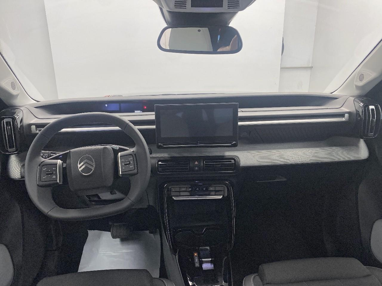 Citroën C3 Aircross hybride 136 ch aut max — photo 8