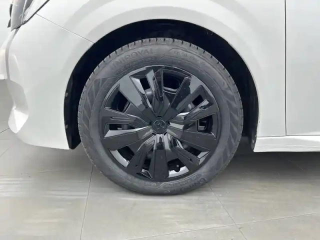 Peugeot 208 puretech 75 s&amp;s bvm5 — photo 13