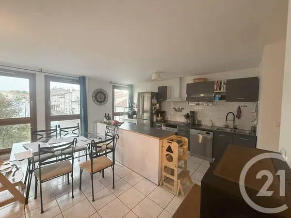 Appartement 5 pièces 76 m²
