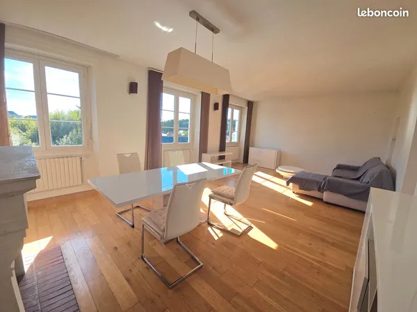 Appartement 4 chambres - quartier visitation / gare / château