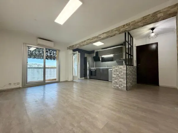 Appartement 4 pièces 77 m²