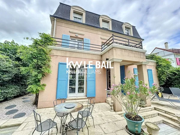 Magnifique maison à CERGY VILLAGE PORT