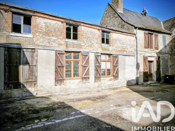 Appartement 1 pièce 95 m²
