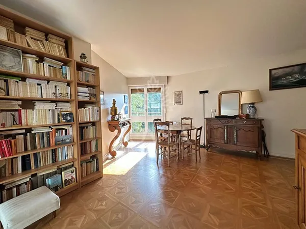 Appartement 3 pièces 77 m²