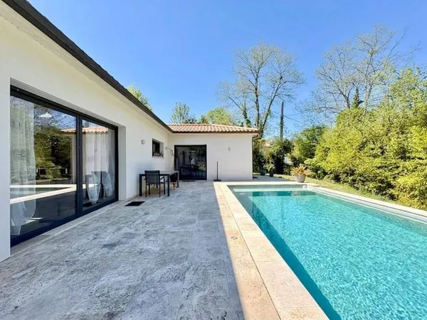 Maison 6 pièces 141 m²