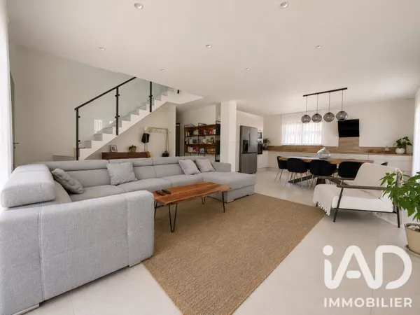 Maison 4 pièces 109 m²