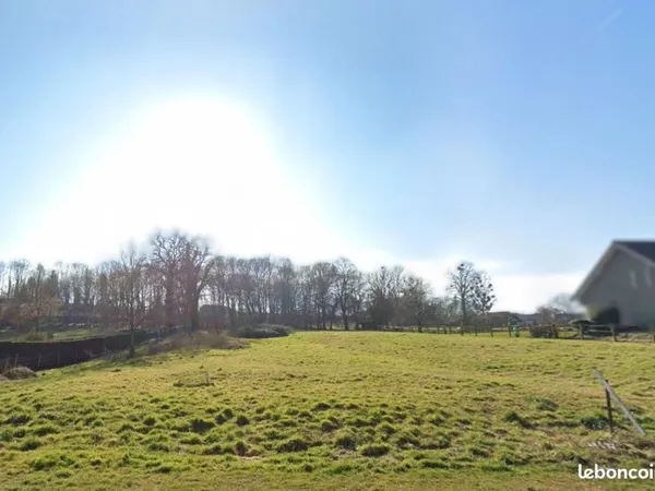 Terrain 2285 m² NAOURS