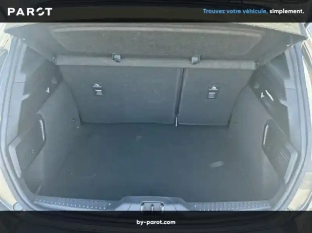 Ford Focus 1.0 flexifuel mhev 125ch st-line x — photo 11