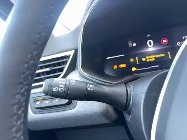 Renault Clio blue dci 100 ch gsr2 — photo 17