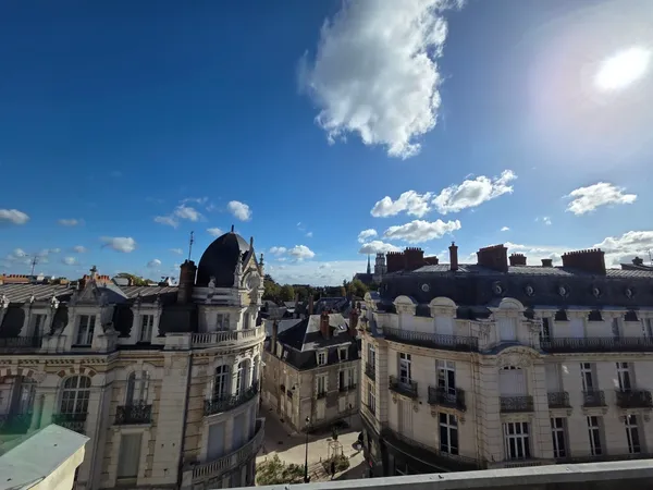 Loue F4 RUE DE LA REPUBLIQUE 94m², ensoleillé, sans vis-à-vis, ascenseur