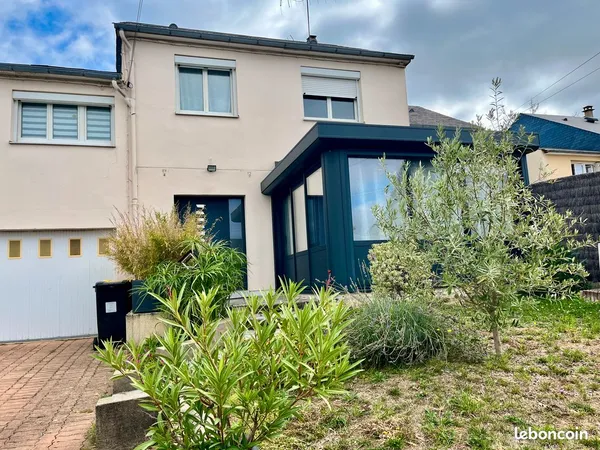 Maison 120 m² (5 chambres) à La Flèche