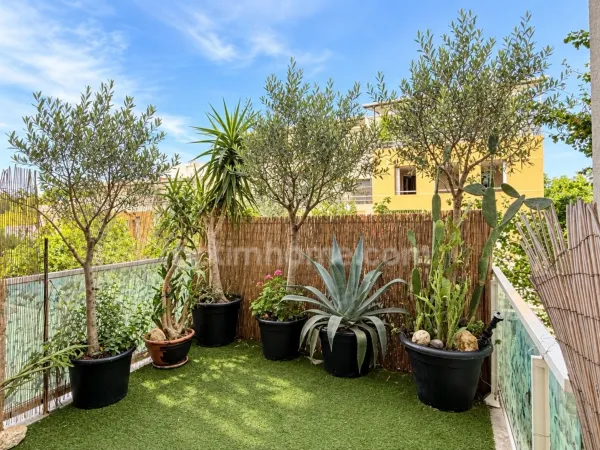 Appartement 3 pièces avec grande terrasse
