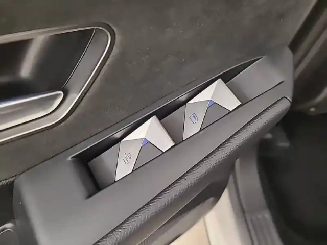 Ds Ds 7 ds7 crossback hybride e-tense 225 eat8 — photo 52