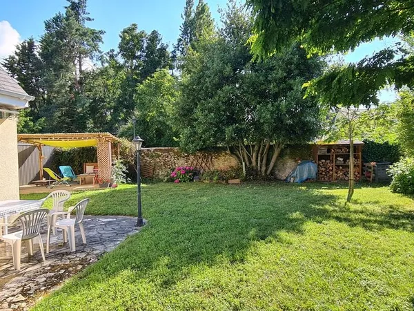 Maison - 8 pièces - 133 m2
