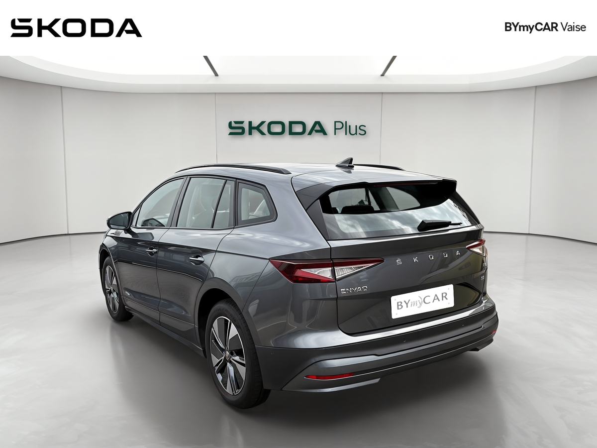 Skoda Enyaq iV 60 — photo 3