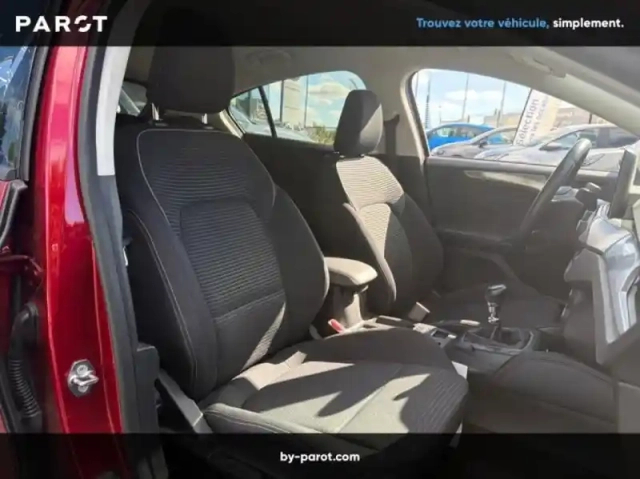 Ford Focus 1.0 ecoboost 125ch titanium — photo 27