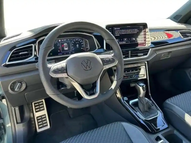 Volkswagen T-Roc cab fl 1.5 tsi 150 dsg7 r line — photo 9