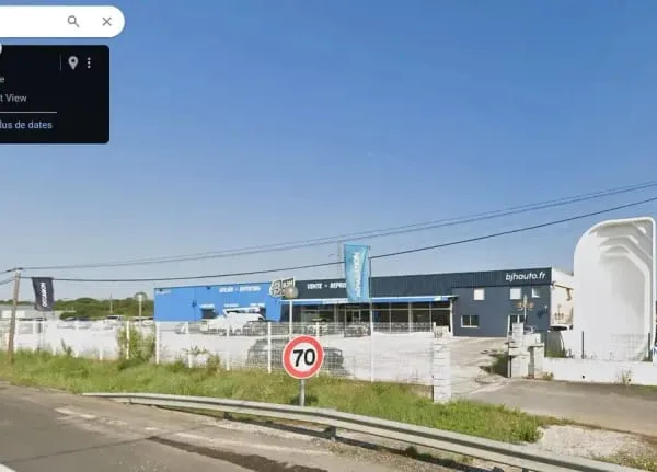 Commerce 8 830 m² à vendre à Milhaud (30540)