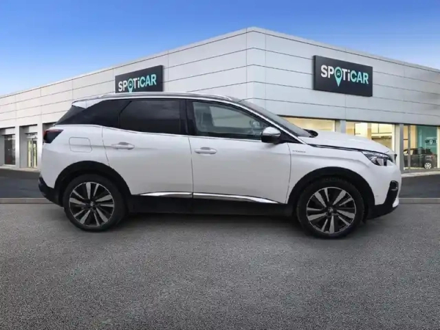Peugeot 3008 hybrid4 300 e-eat8 gt — photo 7