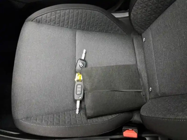 Renault Clio tce 90 — photo 19