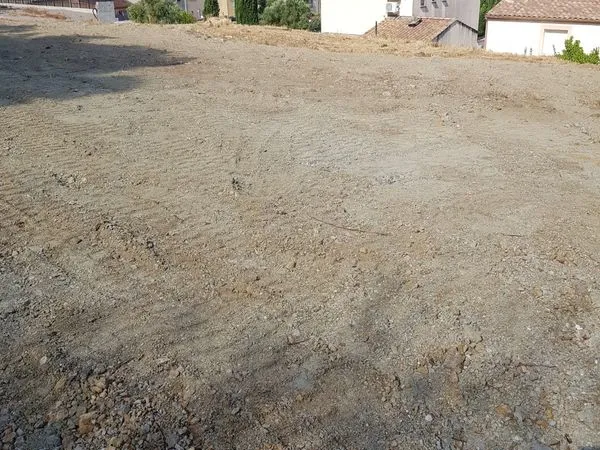 Terrain a vendre 606 m2 gigean (34770)